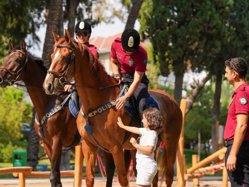 Atlı Polis Birlikleri Görev Başında